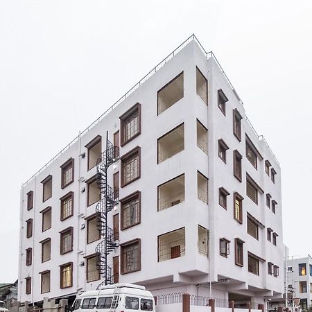 שילונג Hotel Travellers Inn מראה חיצוני תמונה